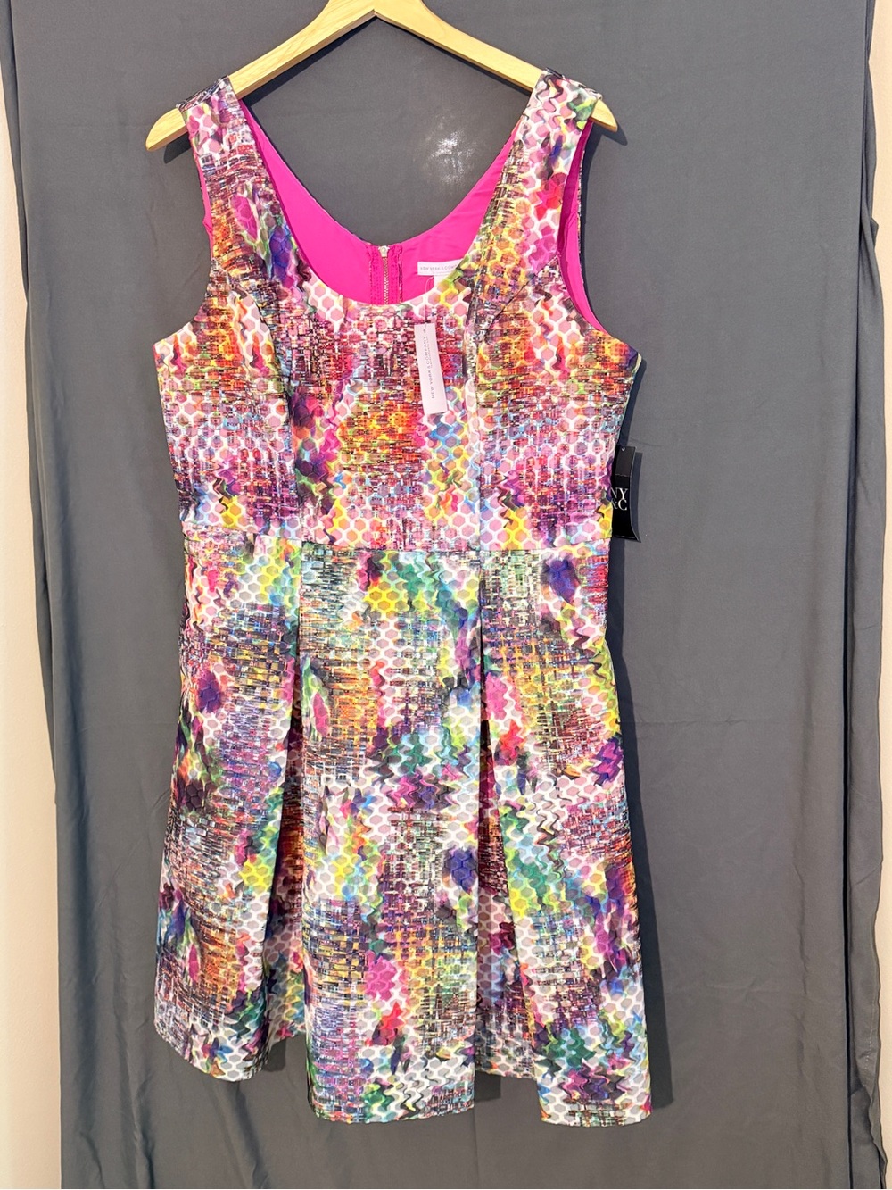 New York & Company Multicolor Printed Sleeveless Dress with Pink Lining